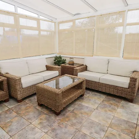 2 Whinny Hill بيت للعطل Goldsborough