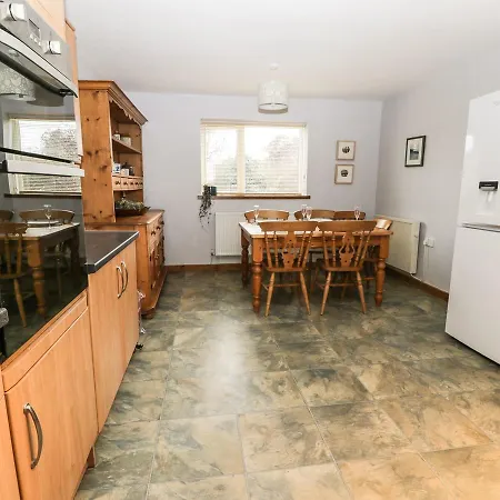 2 Whinny Hill بيت للعطل Goldsborough